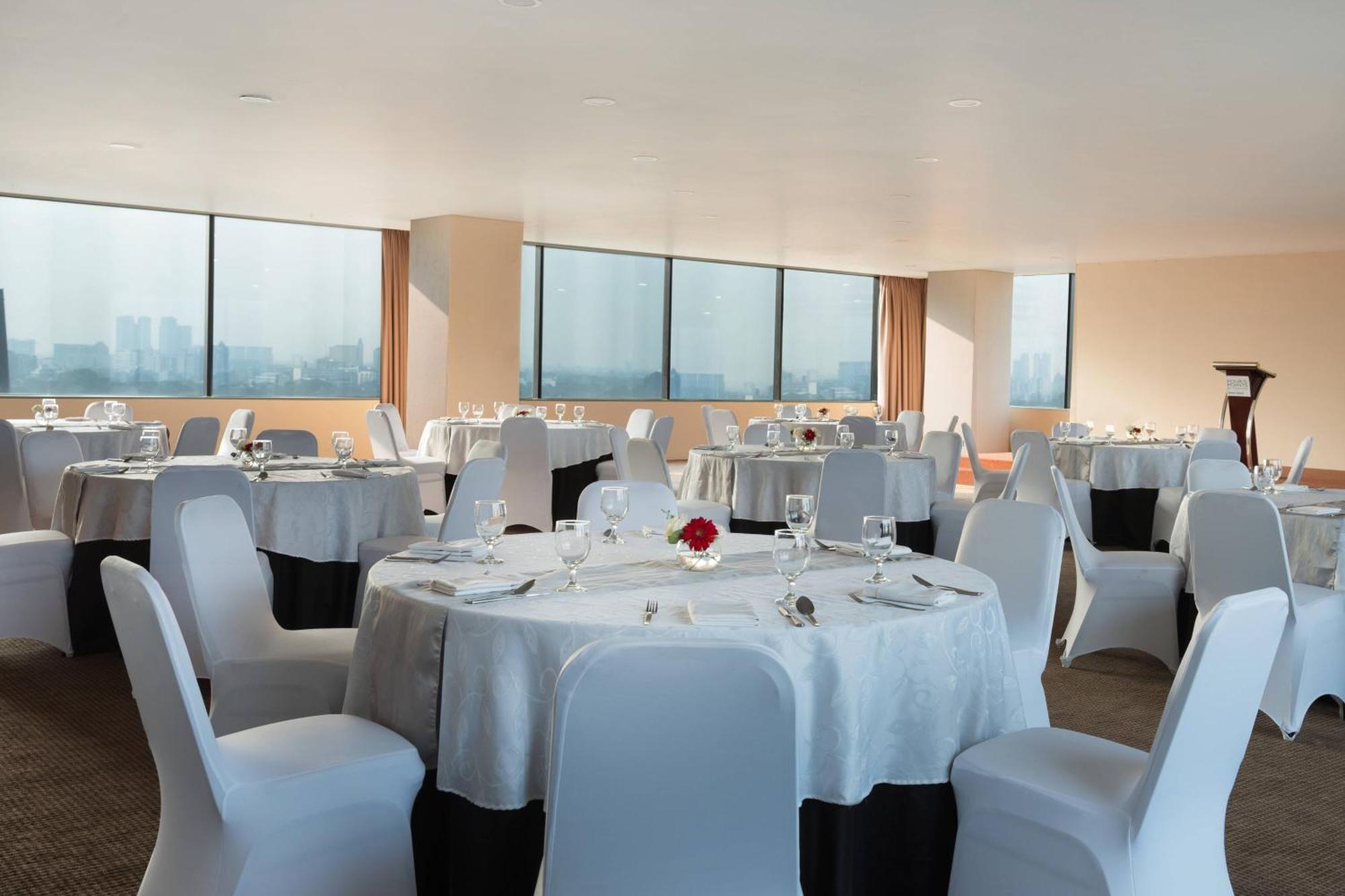 Four Points By Sheraton Jakarta Thamrin Exteriér fotografie